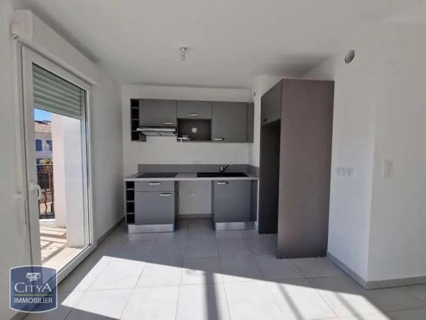 Appartement à louer 3 pièces 58.6m² Puget-sur-Argens (83480)