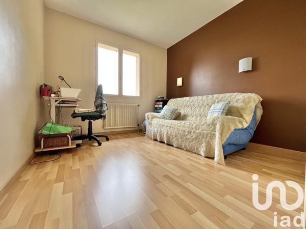 Maison à vendre 4 pièces 90 m² Sainte-Suzanne-sur-Vire