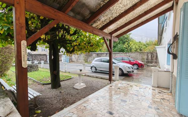 Maison à vendre    7 pièces • 179,63 m2 Varces-Allières-et-Risset