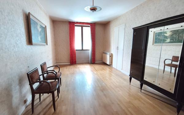 Maison à vendre    7 pièces • 179,63 m2 Varces-Allières-et-Risset