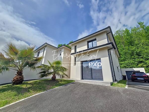Exceptionnelle maison contemporaine R+1 de 142m², 3 chambres, avec garage
