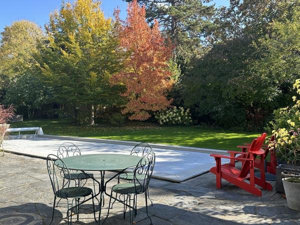 MAISON D'EXCEPTION-6P- 26 ARES-REBBERG-CALME PISCINE-10 mn GARE A PIED