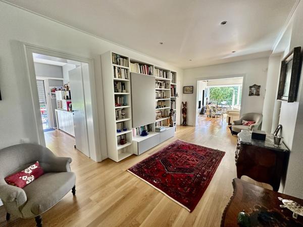 MAISON D'EXCEPTION-6P- 26 ARES-REBBERG-CALME PISCINE-10 mn GARE A PIED