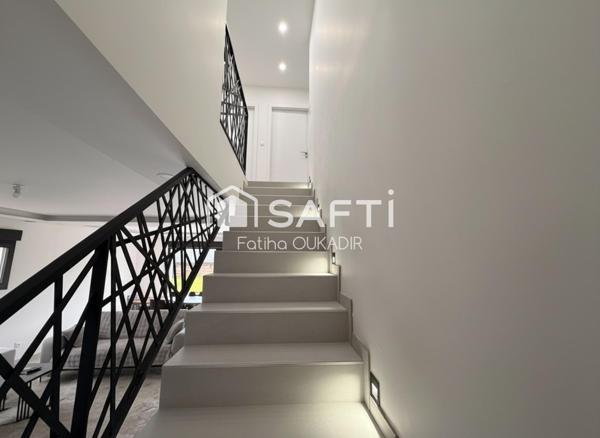 Une opportunité rare à Richemont : superbe maison contemporaine 2024