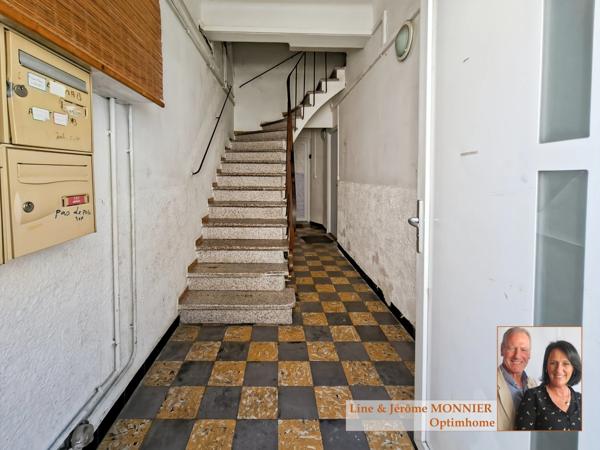 Perpignan Saint-Assiscle : Appartement T3 avec Cour Privée et Garage