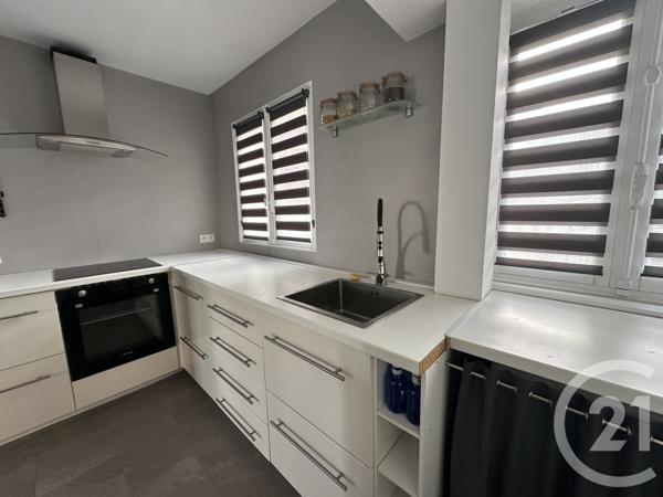 Appartement F5 à vendre  5 pièces - 93,86 m2 ROYAN - 17