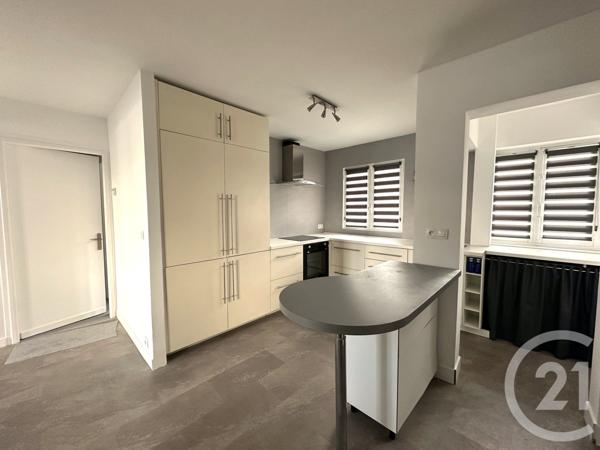 Appartement F5 à vendre  5 pièces - 93,86 m2 ROYAN - 17