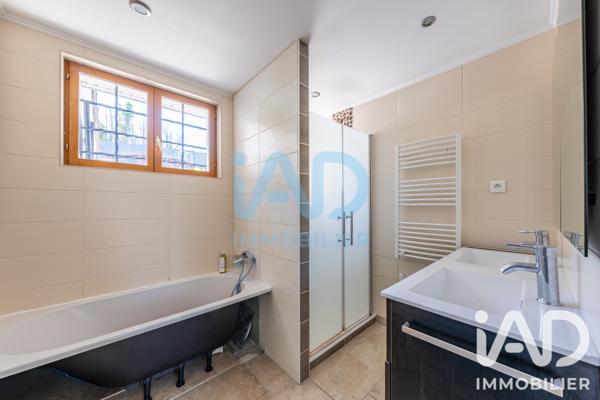 Maison à vendre 5 pièces 75 m² Moret-Loing-et-Orvanne