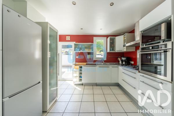Maison à vendre 5 pièces 75 m² Moret-Loing-et-Orvanne