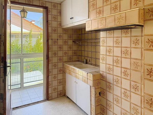 Appartement T3 / STATIONNEMENT