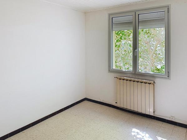 Appartement T3 / STATIONNEMENT