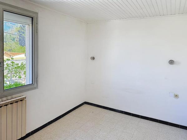 Appartement T3 / STATIONNEMENT