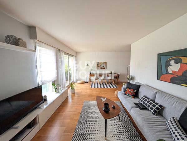 GRAND 3 PIECES 82 m2 TRES BON ETAT BAILLY