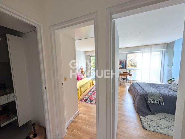 GRAND 3 PIECES 82 m2 TRES BON ETAT BAILLY