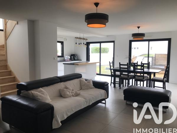 Maison à vendre 6 pièces 150 m² Perros-Guirec