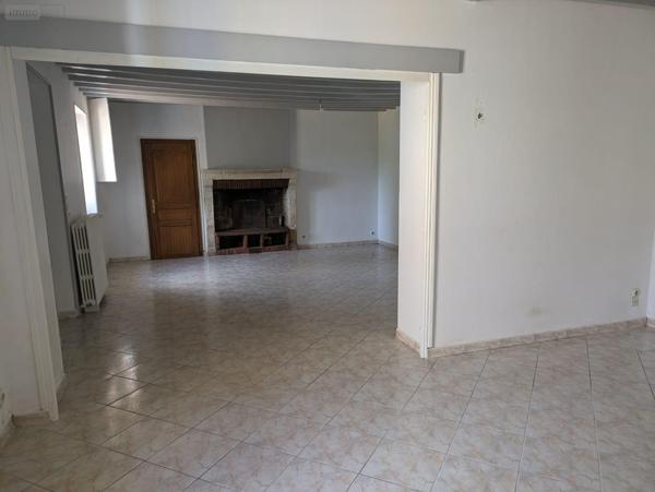 Maison à vendre à Changé dans la Sarthe (72560), ref : CHM51