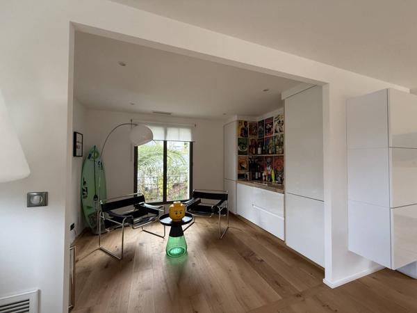Villa contemporaine avec piscine Abatilles Arcachon