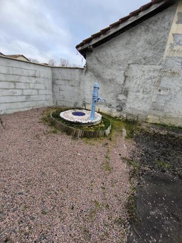 Charmante maison à Genouillac (Terre de Haute-Charente)**