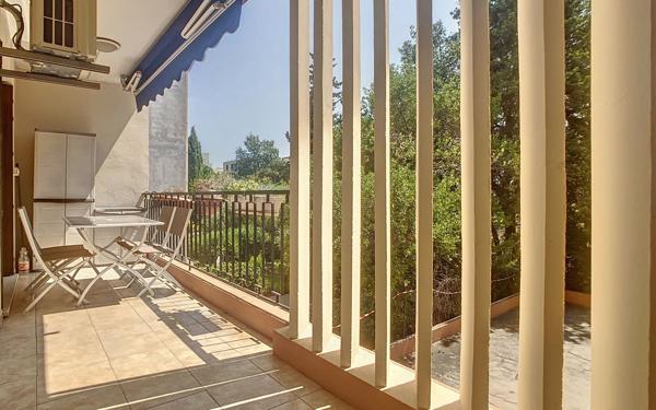 Appartement à vendre    3 pièces • 58,81 m2 Juan-les-Pins - Antibes