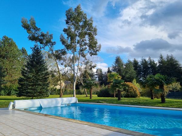 Maison 280m² - LA JOALLIERE - terrain plus de 7000m²