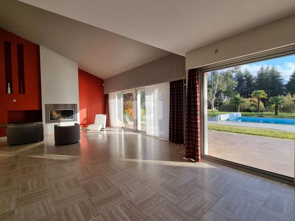 Maison 280m² - LA JOALLIERE - terrain plus de 7000m²