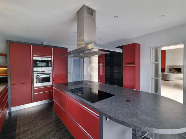 Maison 280m² - LA JOALLIERE - terrain plus de 7000m²