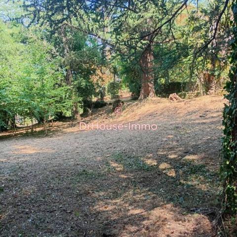 Château à vendre 45 pièces de 883 m²