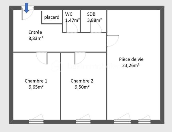 BELLE OPORTUNITE, A 100M DE LA PLAGE DE CHATELAILLON-PLAGE, APPARTEMENT T3, 2 CHAMBRES, 2 STATIONNEMENTS, AU CALME, LUMINEUX.

Idéalement situé sur la commune de CHATELAILLON-PLAGE, proche de la rue du marché dans une petite rue au calme à 100m de la plage, des écoles, de l’arrêt de bus (ligne YELO 20) et des pistes cyclables.

Appartement T3 au premier et dernier étage d’une petite copropriété de 16 lots (7 lots d’habitation et 9 lots de stationnement).
Il se compose d’une entrée avec placard, 2 chambres, 1 salle de bain, 1 WC, 1 pièce de vie avec cuisine équipée.

L’appartement sera vendu meublé avec deux places de stationnement privatives.

La copropriété est très bien entretenue, faibles charges
