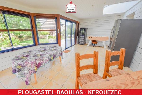 A VENDRE - MAISON INDIVIDUELLE T7 229M² DE 1971 - BELLES PRESTATIONS - 5 CHAMBRES - SOUS-SOL COMPLET - AUCUNS TRAVAUX - TERRAIN DE 1235M²