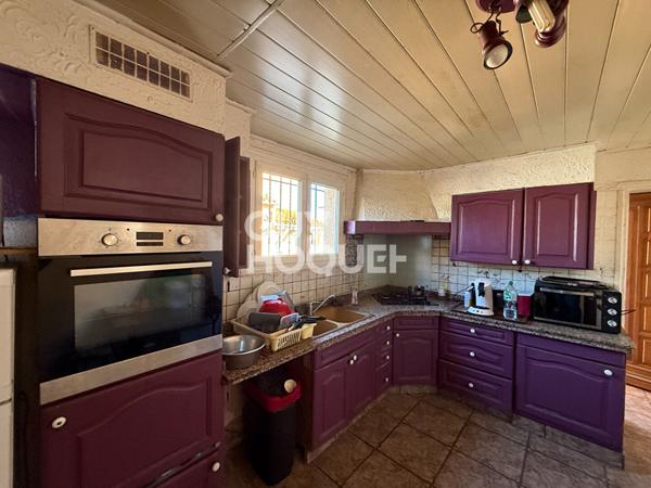 À vendre : Appartement spacieux en RDJ avec piscine et garage à Cabestany.