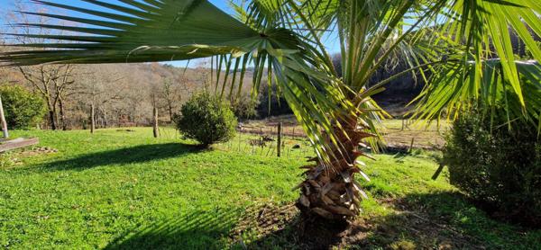 Maison en pierre proche du Bugue de 155 m2