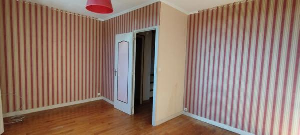 Garat. Maison 125 m² avec dépendance à réhabiliter