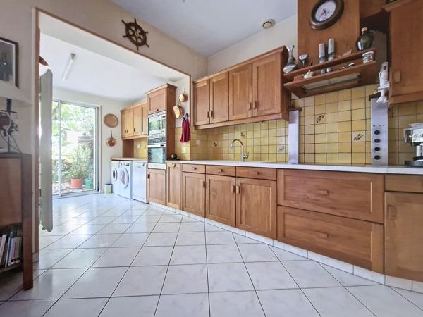 Vente Maison104 m² - 4 Pièces - ROYAN (17200)