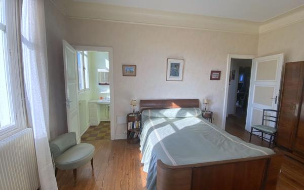 Maison à vendre    9 pièces • 200 m2 Pouillon