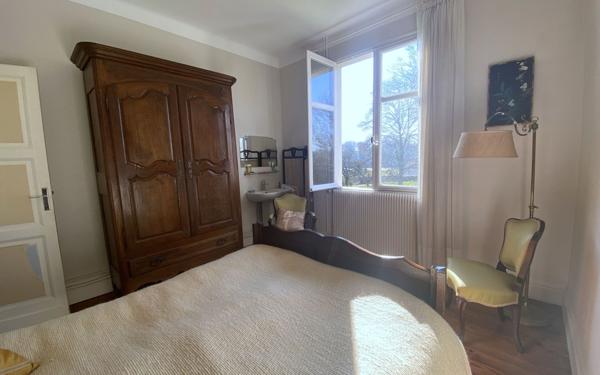 Maison à vendre    9 pièces • 200 m2 Pouillon