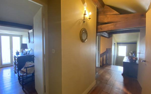 Maison à vendre    9 pièces • 200 m2 Pouillon