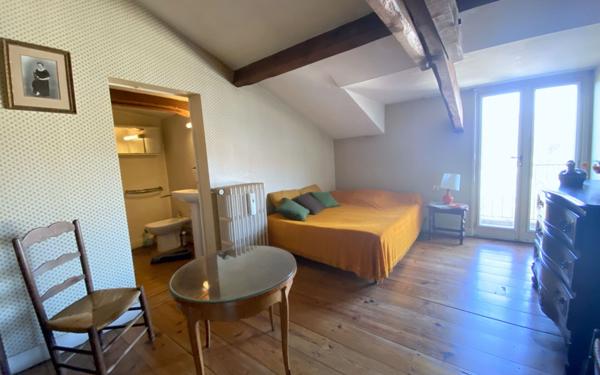 Maison à vendre    9 pièces • 200 m2 Pouillon