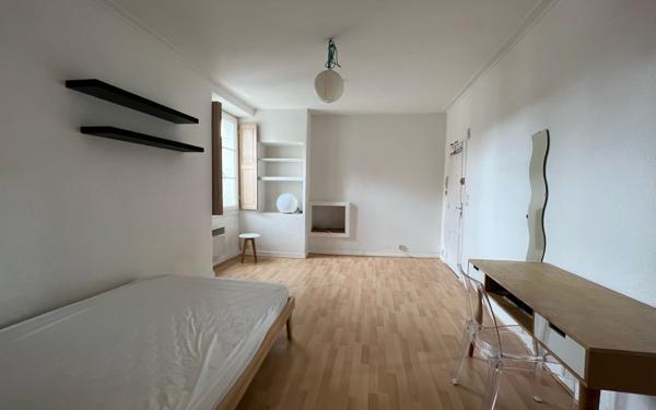 Appartement à vendre    1 pièce • 24,70 m2 Nantes