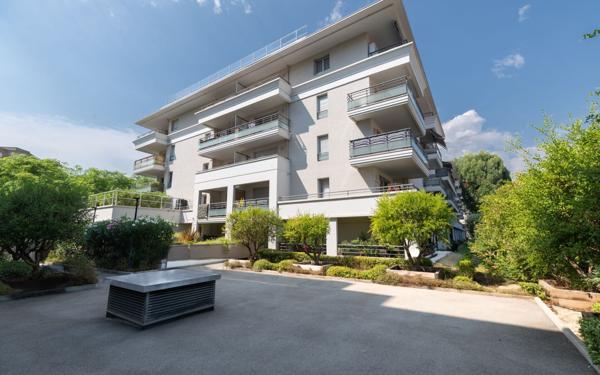 Appartement à vendre    2 pièces • 39 m2 Nice