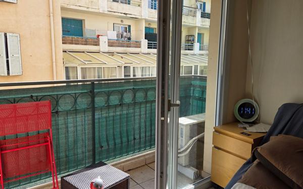 Appartement à vendre    2 pièces • 32 m2 La Seyne-sur-Mer