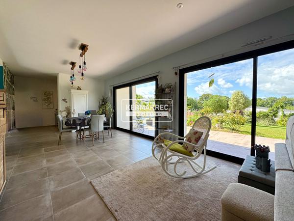 Maison 6 pièces – 136 m² environ à Meucon (ref : 100866-AV)