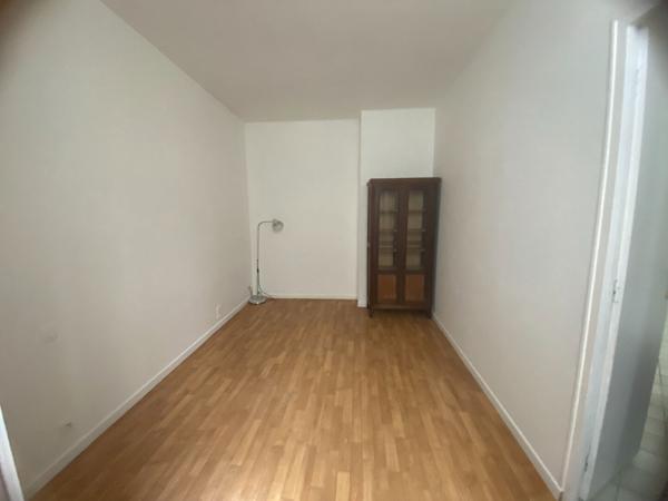 A VENDRE LA ROCHELLE CENTRE VILLE APPARTEMENT T2 D'ENVIRON 53M2 ,  La rochelle