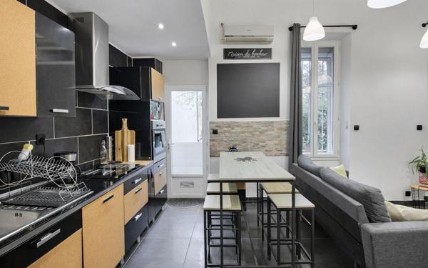 Appartement à vendre    2 pièces • 35,82 m2 Roquevaire