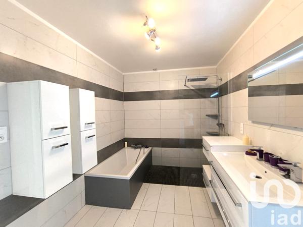 Maison à vendre 7 pièces 220 m² Ceyssac