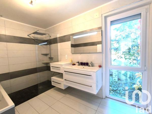 Maison à vendre 7 pièces 220 m² Ceyssac