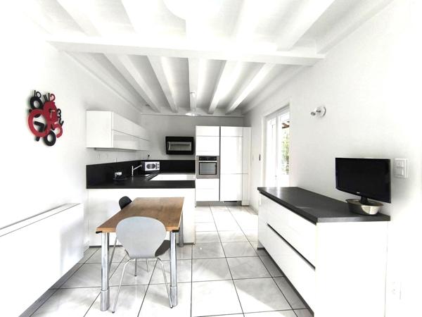 Maison à vendre 7 pièces 220 m² Ceyssac