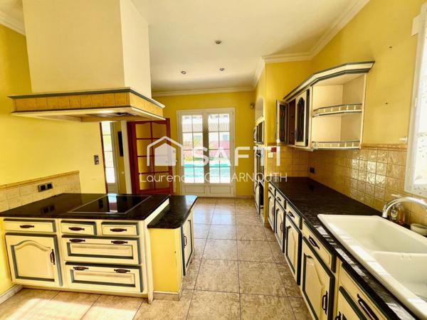 Villa 5 pièces 138m² -Piscine et Garage