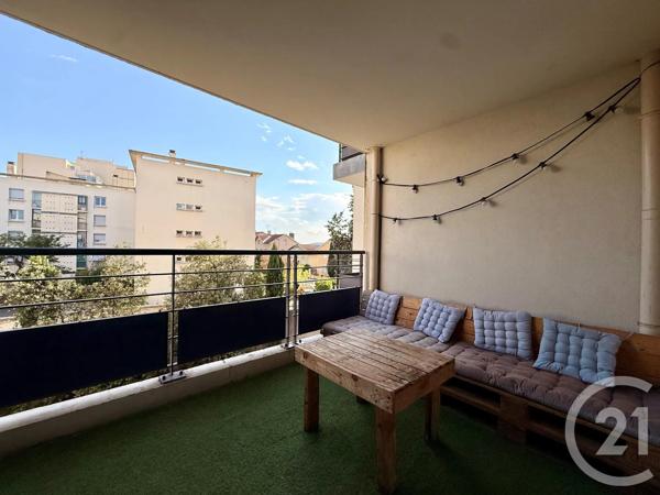 Appartement T4 à vendre  4 pièces - 81,58 m 2   VALENCE  - 26