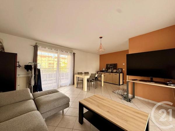 Appartement T4 à vendre  4 pièces - 81,58 m 2   VALENCE  - 26