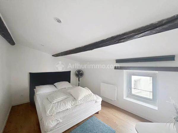 Location                                                      Appartement
                        
                     2 pièces                      17 m2                     à Chamalières